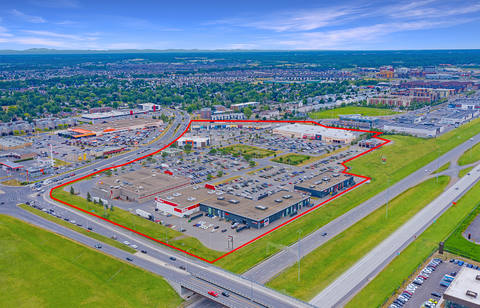 Vaudreuil Shopping Centre