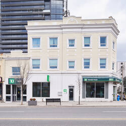 2453 Yonge Street