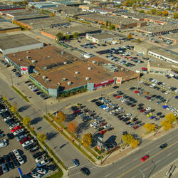 Dufferin Plaza