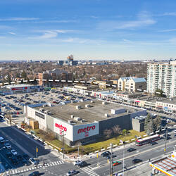 Lawrence Plaza