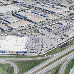 Lowe's Sunridge Centre