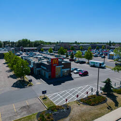 RioCan Riverbend