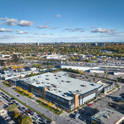 1650 - 1660 Carling Avenue