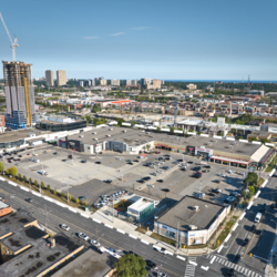 RioCan Leaside Centre