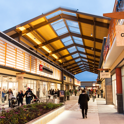 Tanger Outlets Ottawa