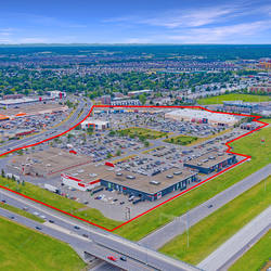Vaudreuil Shopping Centre